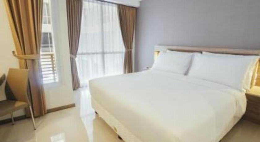 My Tower Hotel Surabaya Exteriör bild