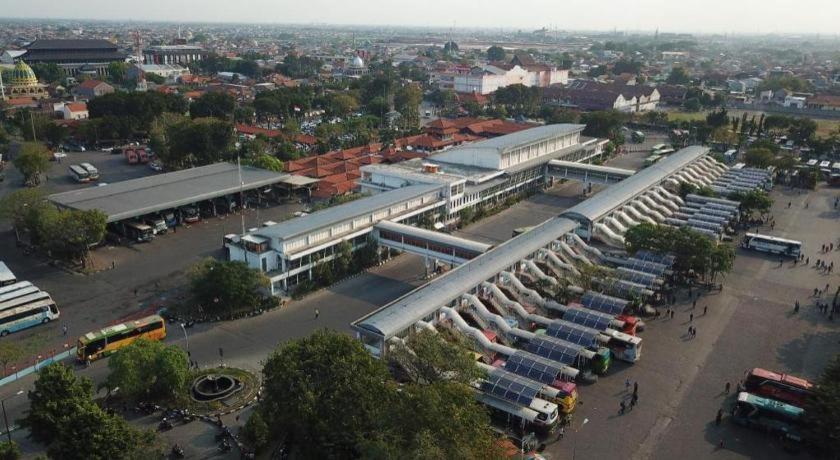 My Tower Hotel Surabaya Exteriör bild